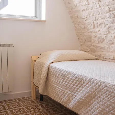 Apartment Dimora Cardone By In Puglia Service